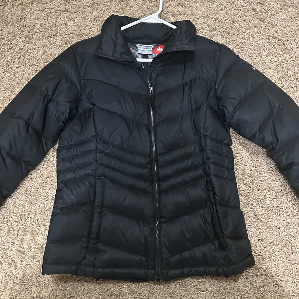 Columbia Women's Charcoal Puffer Jacket